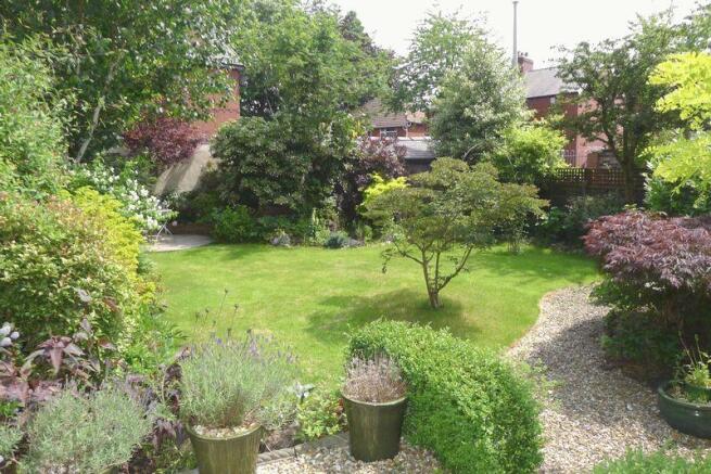 GARDEN