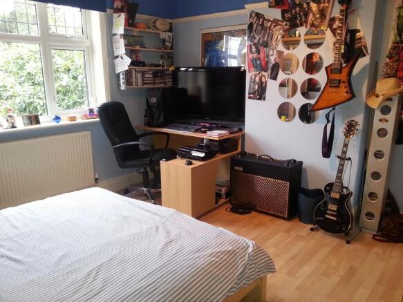 Photo 12