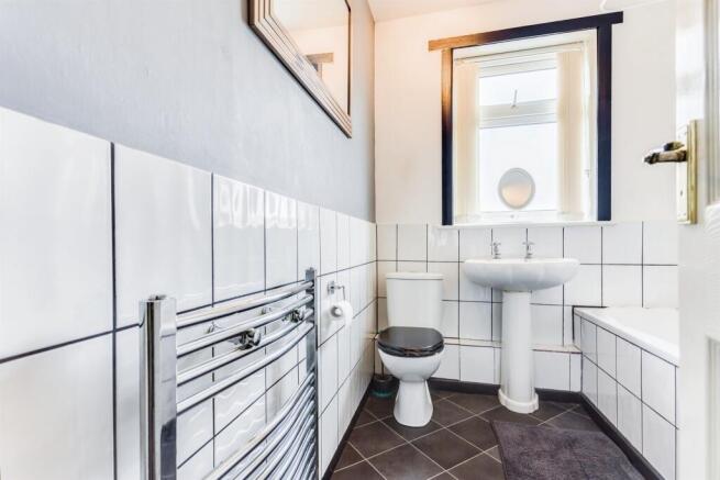 2 bed Semi-Detached for sale Image 11
