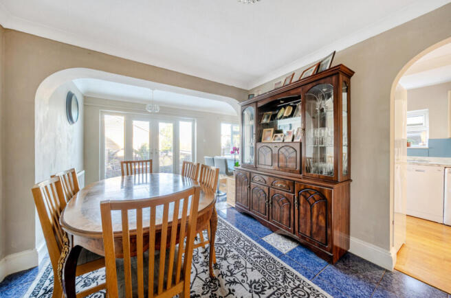 1405342-32-6979e8...