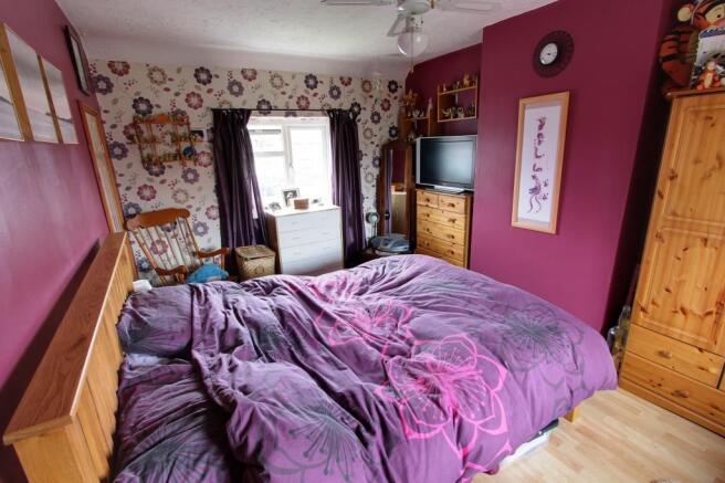 Bedroom 1 (Double)
