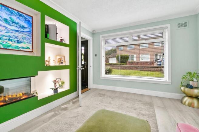 Fern Drive, Barrhead, G78 photo 3