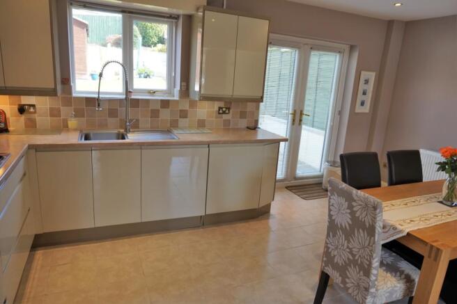 Kitchen 2