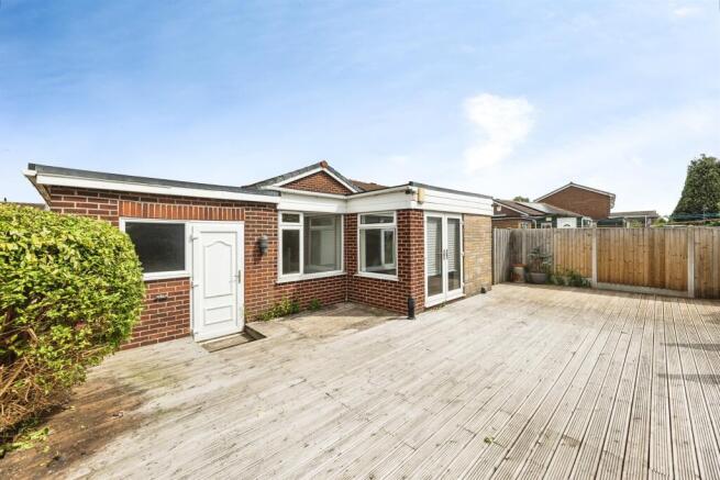 2 bed Detached Bungalow for sale Image 9
