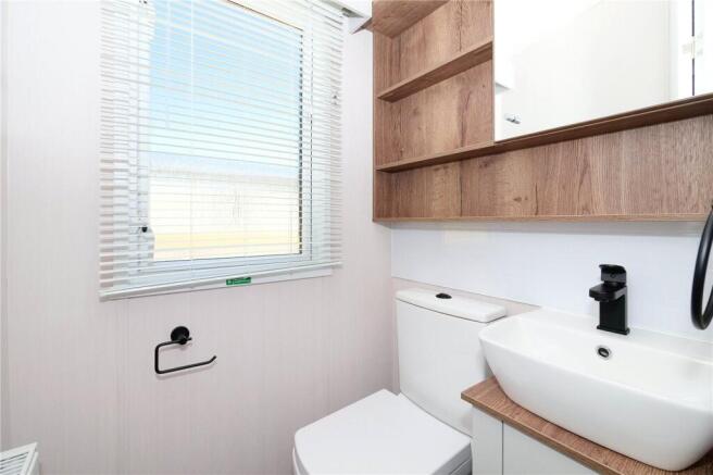 2 bed Detached for sale Image 9