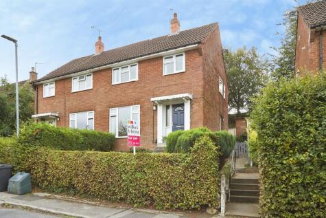 Larkhill Close, LEEDS