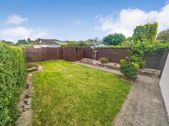 Coldermeadow Avenue, Corby photo 4