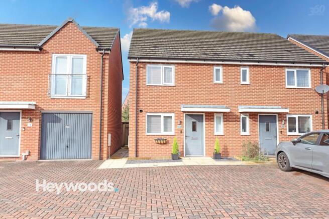3 Bedroom Semi-Detached in ST4 4FJ