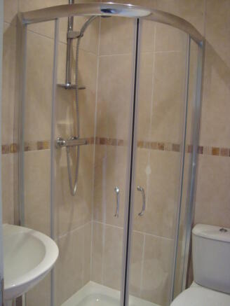 Ensuite to Master