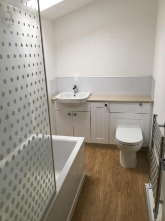 Bathroom & Sh...