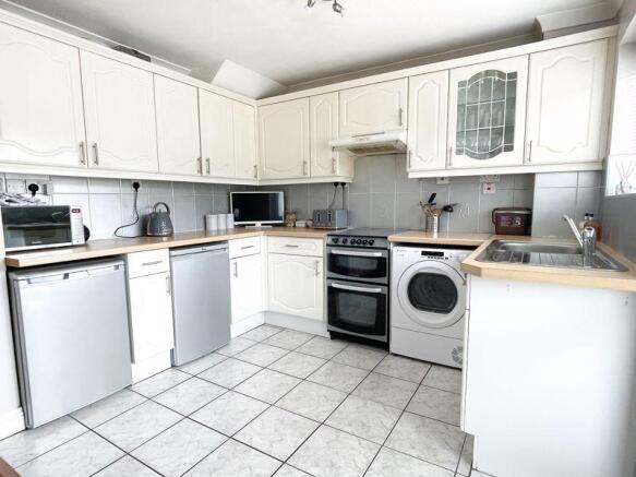 Fitted Kitchen...