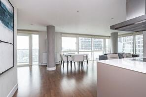 Apartment 2004, 112 Crawford Building, Whitechapel High Street, London E1 7AQ