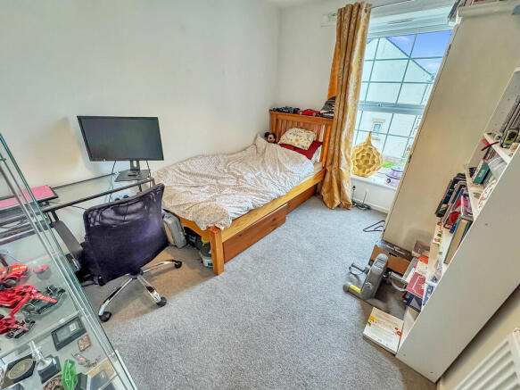 Photo 9