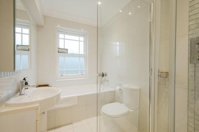 Bedroom 2 Ensuite