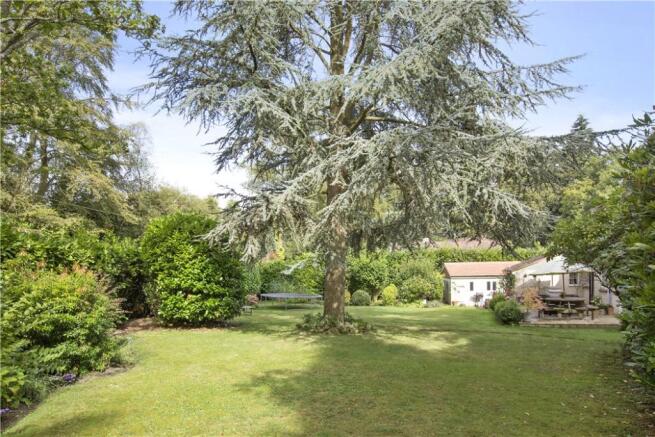 Parkland Gardens