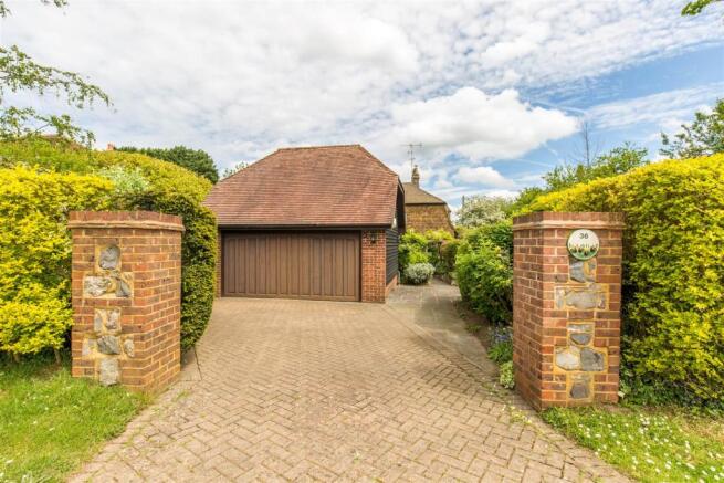 Driveway.jpg
