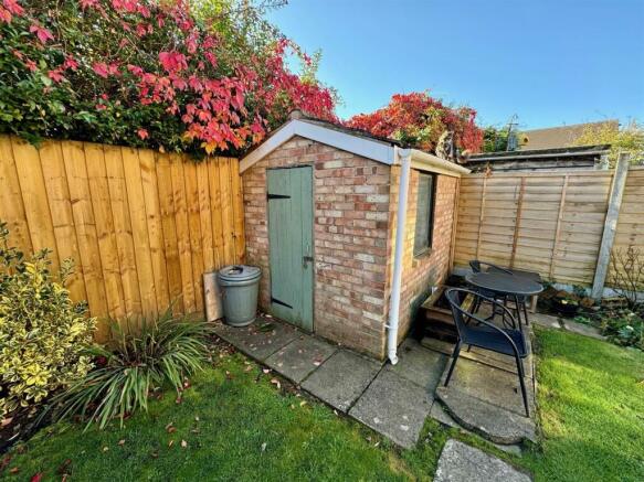 Greenfields - shed.jpg
