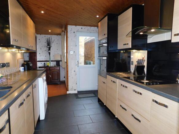 Kitchen 2