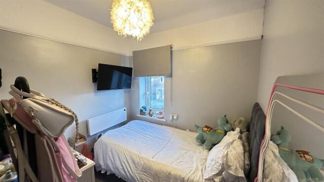 4 bed Terraced for sale Image 8