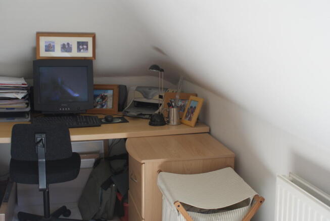 Photo 18