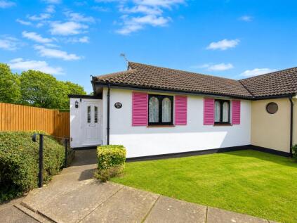 Dewberry Drive, Roundswell, Barnstaple, Devon, EX31