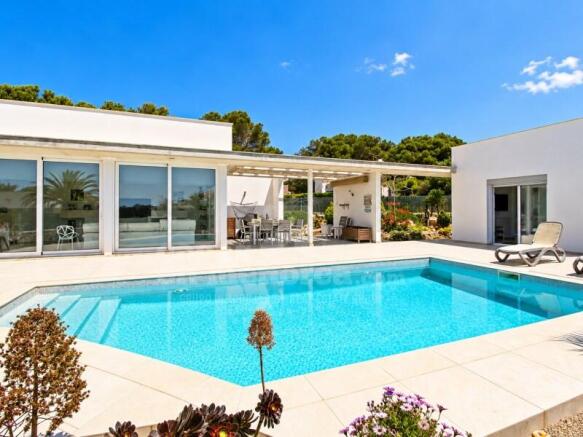 Designer villa with sea views in Binibeca