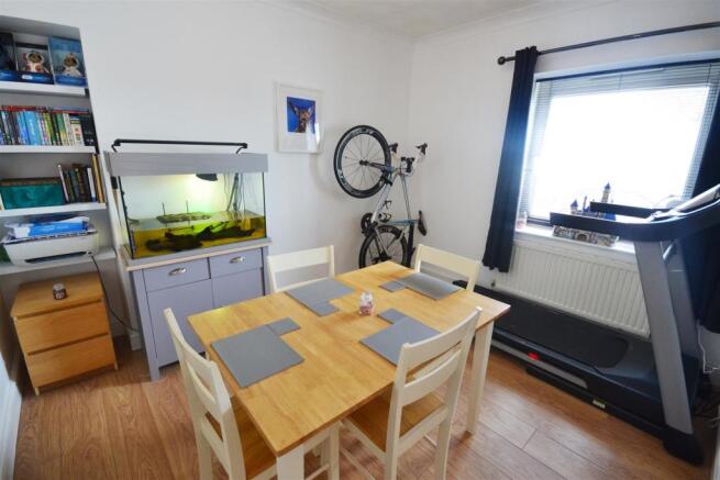 dining room.jpg