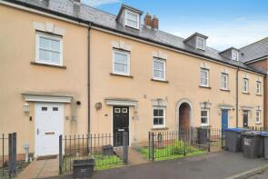 16, Avon Place, Salisbury SP1 2ET