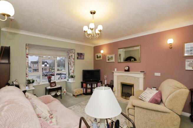 2 bed Retirement Property for sale Image 9