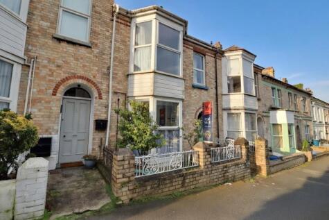 Fort Street, Barnstaple, Devon, EX32