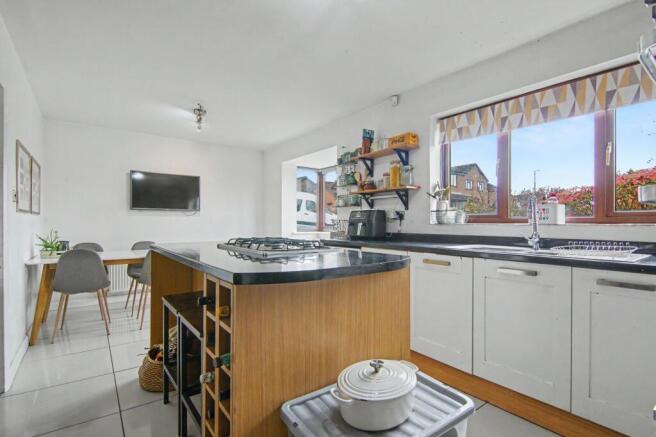 House in Coventry, Allesley Green, Mount Nod - More