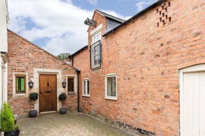 Adjoining Annexe