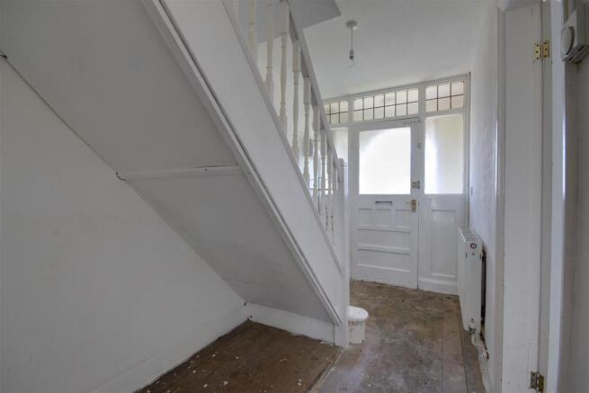 ENTRANCE HALLWAY