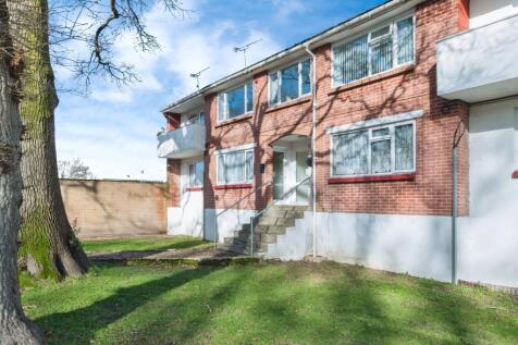 41 Plantation Road, Poole, BH17