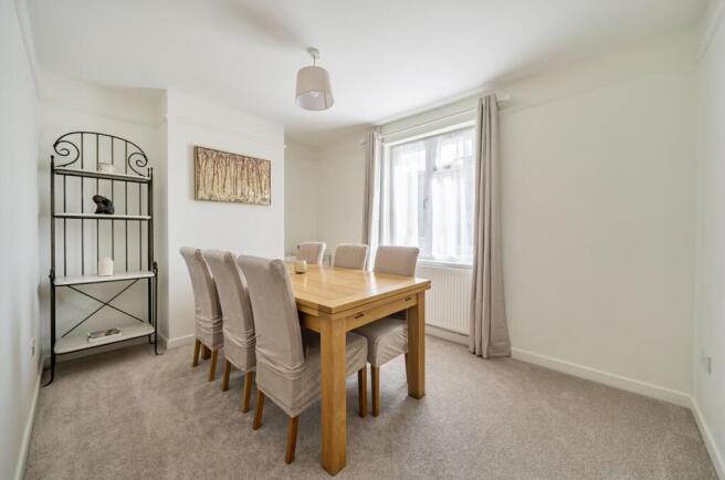 Eastland Road, Thornbury, BS35 photo 4