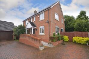 21, The Copse, Mavoncliff Drive, Tattenhoe, Milton Keynes MK4 3GF