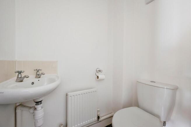 3 bed Town House for sale Image 10