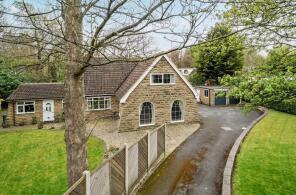 38, Oakwood Lane, Roundhay, Leeds LS8 2PB