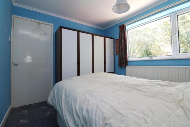 Bed 2 pic 2.JPG