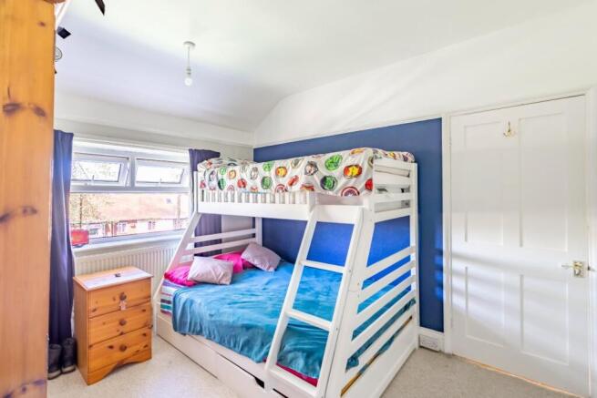 3 bed Semi-Detached for sale Image 8