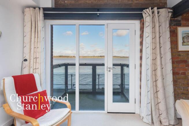 Double width balcony