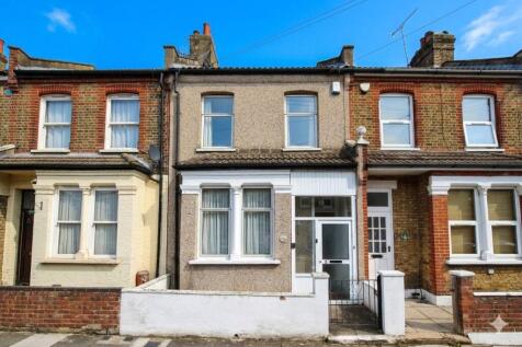 Ravine Grove, Plumstead Common, SE18