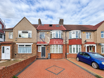 Central Avenue, Hounslow, TW3
