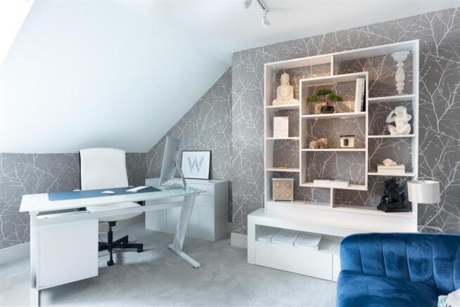 second floor bed office.jpg