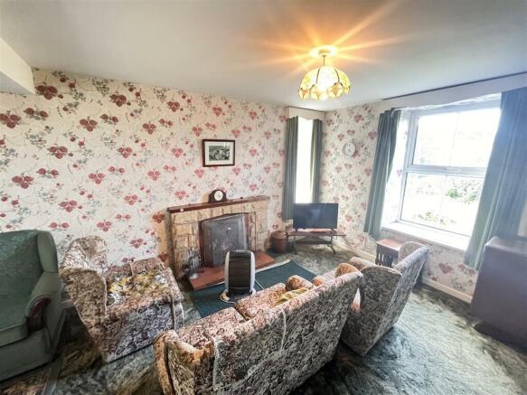 living room 1.JPG