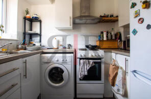 7, Cadet Drive, London SE1 5RT