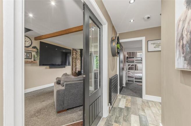 3 bed Bungalow for sale Image 10