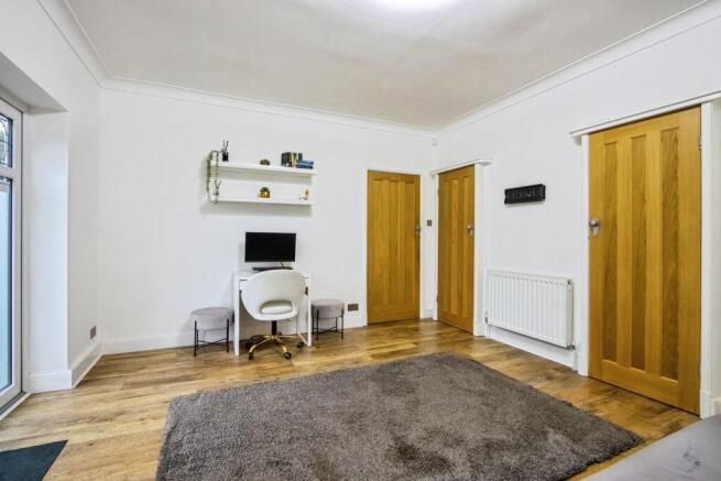 3 bed Detached for sale Image 9