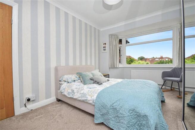 4 bed Semi-Detached for sale Image 7