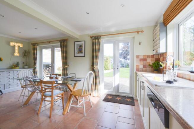 Family Room Kitchen Diner